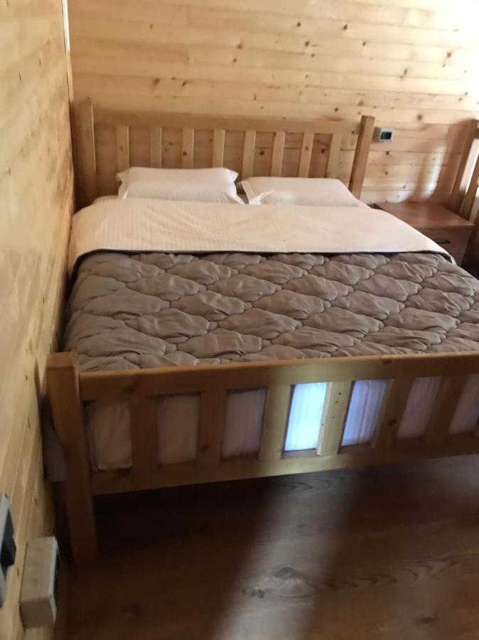 Guesthouse Demushi فالبني المظهر الخارجي الصورة